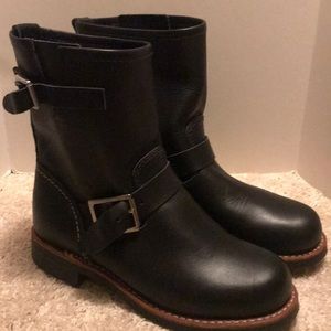 Red Wing Engineer 3354 Black Womens Leather
